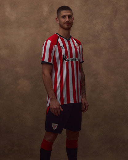 Camiseta Athletic Club local 2026/27 - vista de modelo