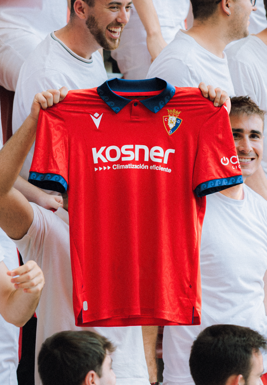 Camiseta CA Osasuna local 2026/27 - foto oficial Macron