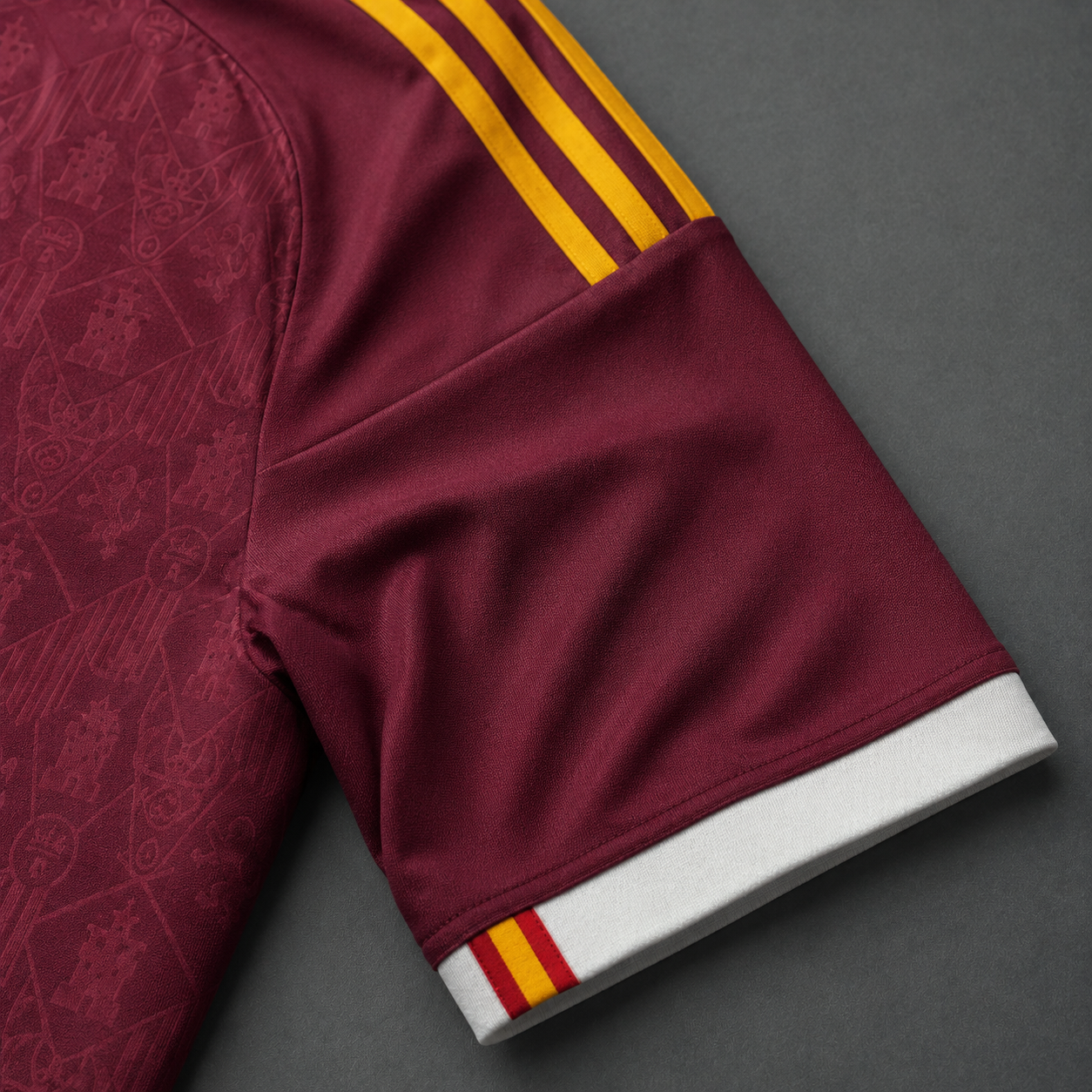 Camiseta selección España edición heráldica roja
